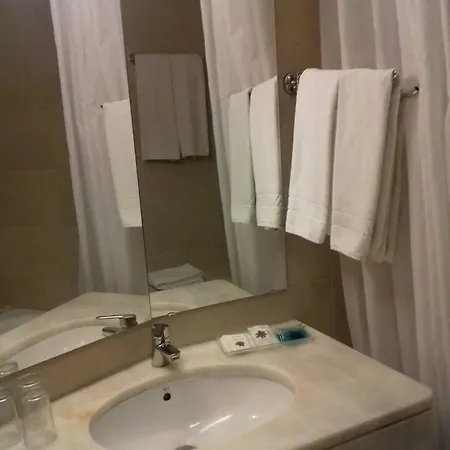 Do Centro 3* פונשל