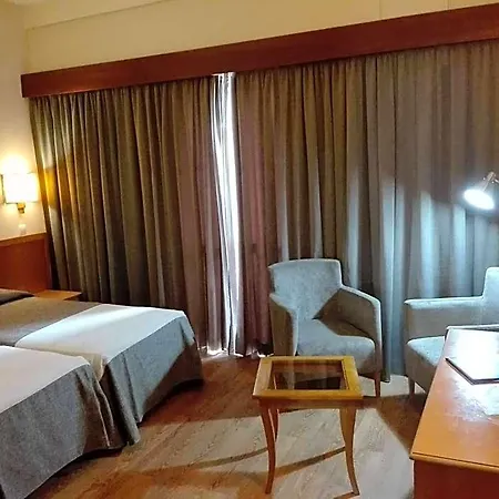 Do Centro Hotel 3*