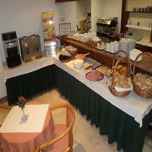 Do Centro Ξενοδοχείο Φουνκάλ